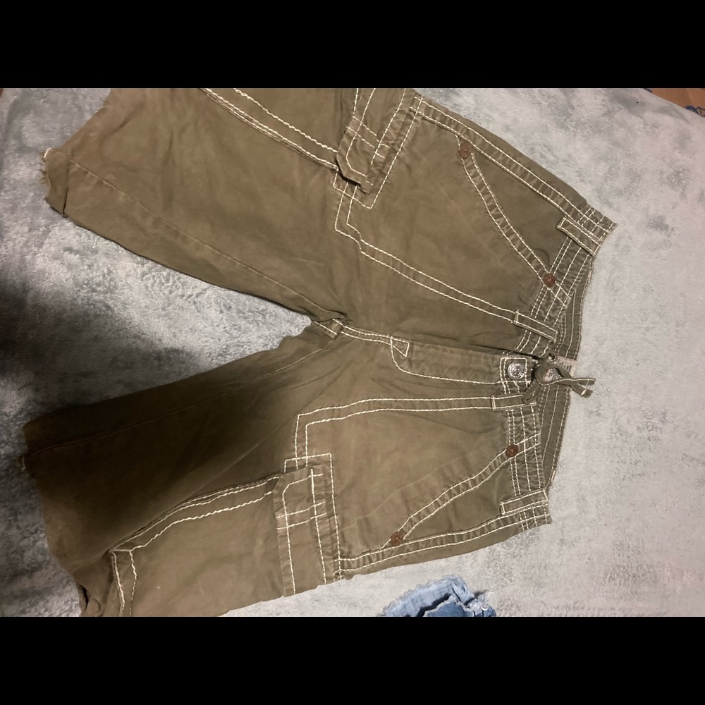 True religion cargo shorts big stitch olive green strap tr pants summer 31